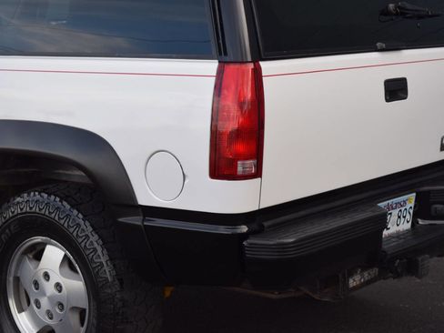 Used 1994 Chevrolet Blazer 4WD image 10