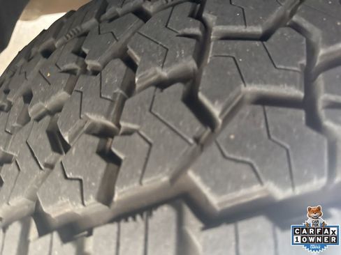 Used 2024 GMC Sierra 1500 SLT w/ SLT Premium Plus Package image 22