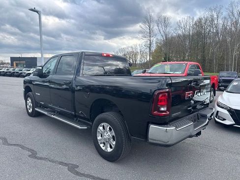 Used 2025 RAM 2500 Big Horn AWD/4WD image 12