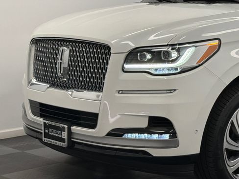 Certified 2023 Lincoln Navigator L Reserve AWD/4WD image 2