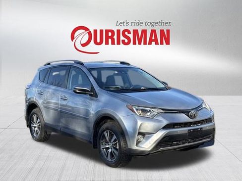 Used 2017 Toyota RAV4 XLE image 1