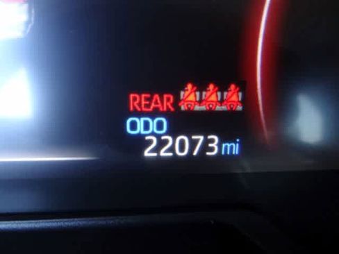 Certified 2025 Toyota RAV4 XLE AWD/4WD image 18