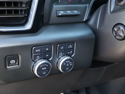 Used 2025 GMC Sierra 1500 Denali w/ Denali Reserve Package image 13