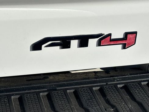 Used 2024 GMC Sierra 1500 AT4 w/ Technology Package image 35