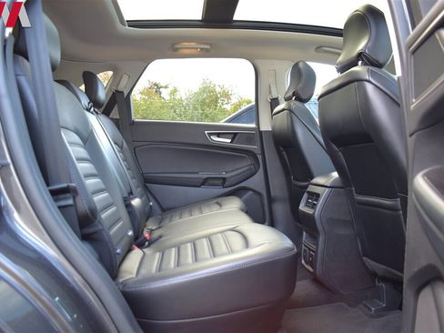 Used 2017 Ford Edge SEL w/ Equipment Group 201A image 20