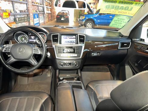 Used 2014 Mercedes-Benz GL 450 4MATIC image 69