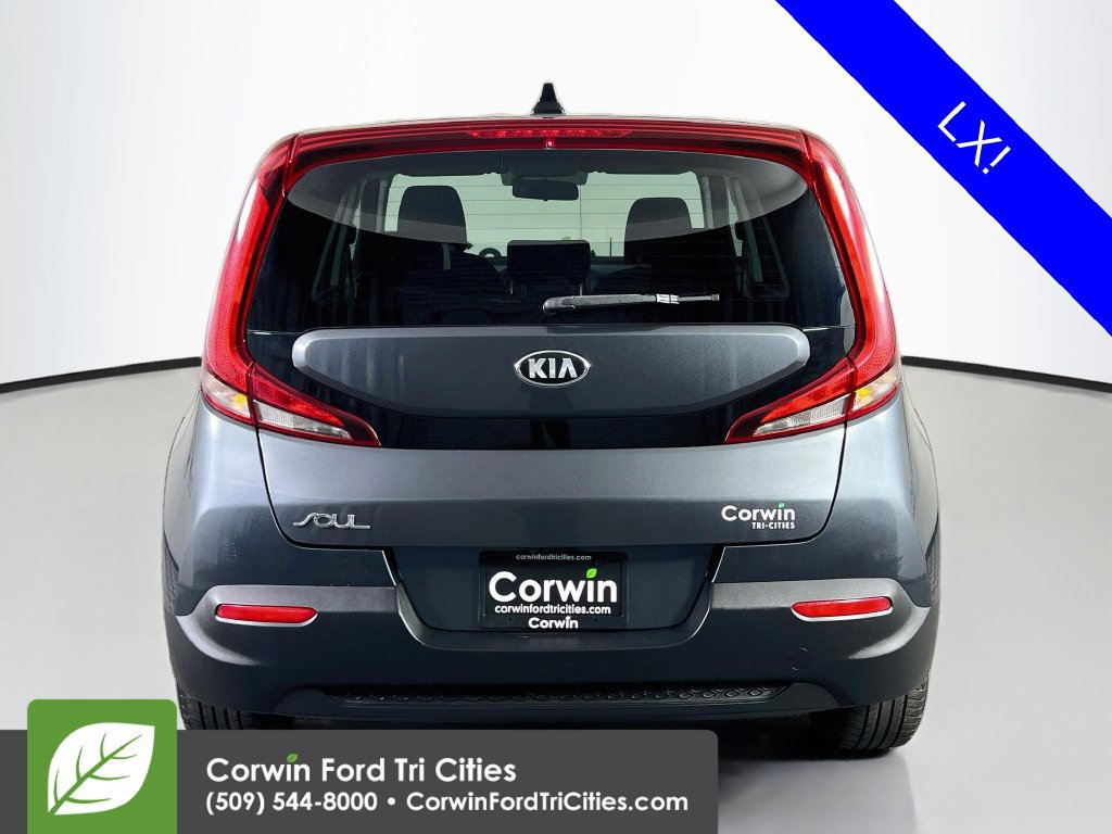 Used 2021 Kia Soul LX FWD image 12