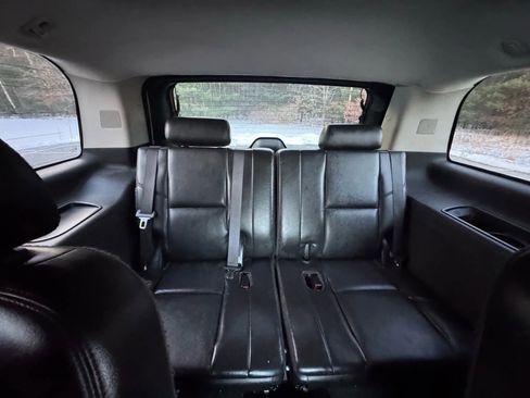 Used 2010 GMC Yukon Denali image 21