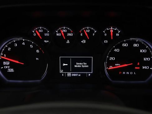 Used 2023 Chevrolet Silverado 1500 Custom image 14