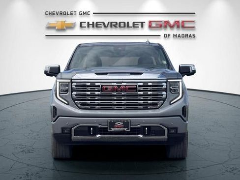 New 2026 GMC Sierra 1500 Denali w/ Denali Reserve Package AWD/4WD image 8