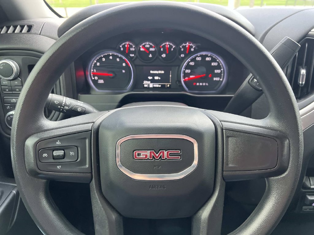 Used 2020 GMC Sierra 1500 4x4 Crew Cab w/ Sierra Value Package image 16