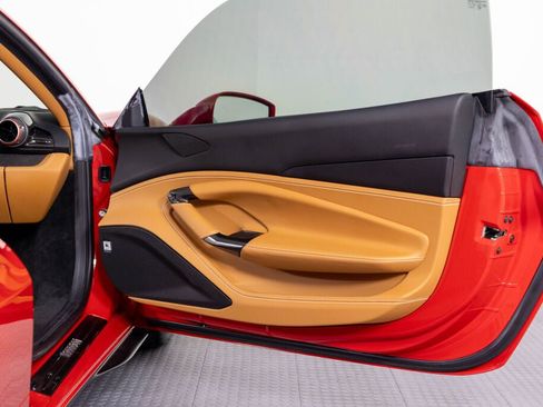 Certified 2021 Ferrari F8 Tributo RWD image 50