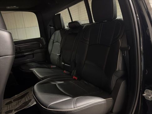 Used 2023 RAM 3500 Limited image 10