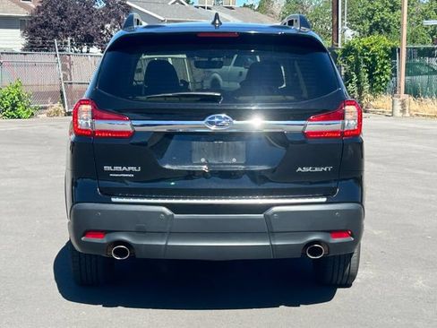 Used 2022 Subaru Ascent Premium w/ Convenience Package AWD/4WD image 4