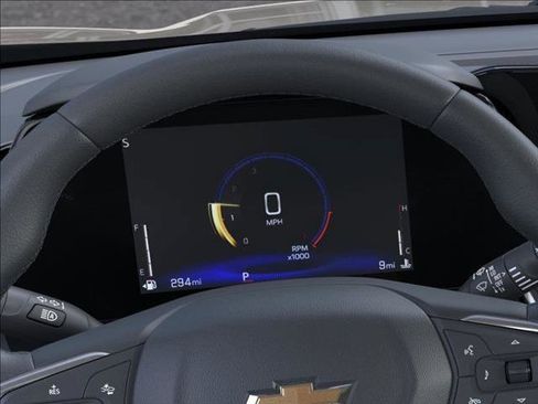 New 2026 Chevrolet Trax ACTIV w/ Sunroof Package image 18