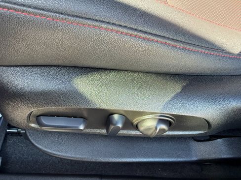 Used 2023 Chevrolet Blazer RS w/ Driver Confidence II Package image 16