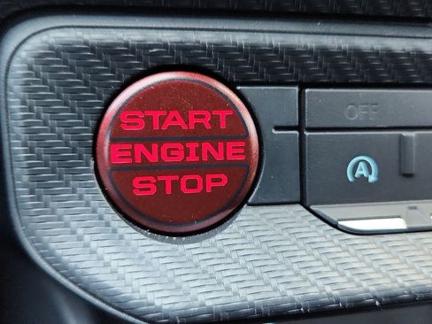 Used 2025 Ford Mustang Premium RWD image 21