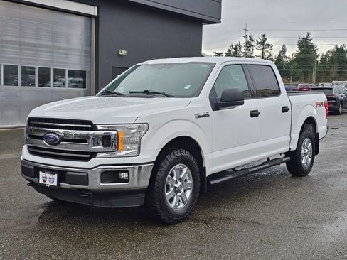 Used 2018 Ford F150 XLT w/ Trailer Tow Package image 4