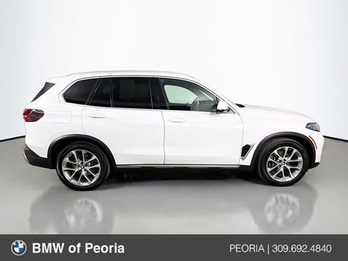 Used 2024 BMW X5 xDrive40i w/ Premium Package image 8