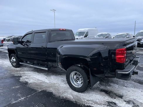 Used 2017 Chevrolet Silverado 3500 LT w/ LT Convenience Package image 5