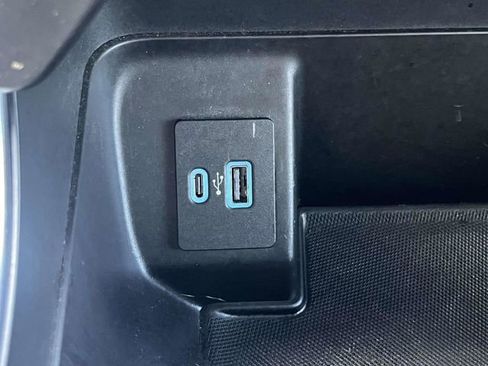 Used 2021 Ford F150 XLT w/ Equipment Group 302A High image 28