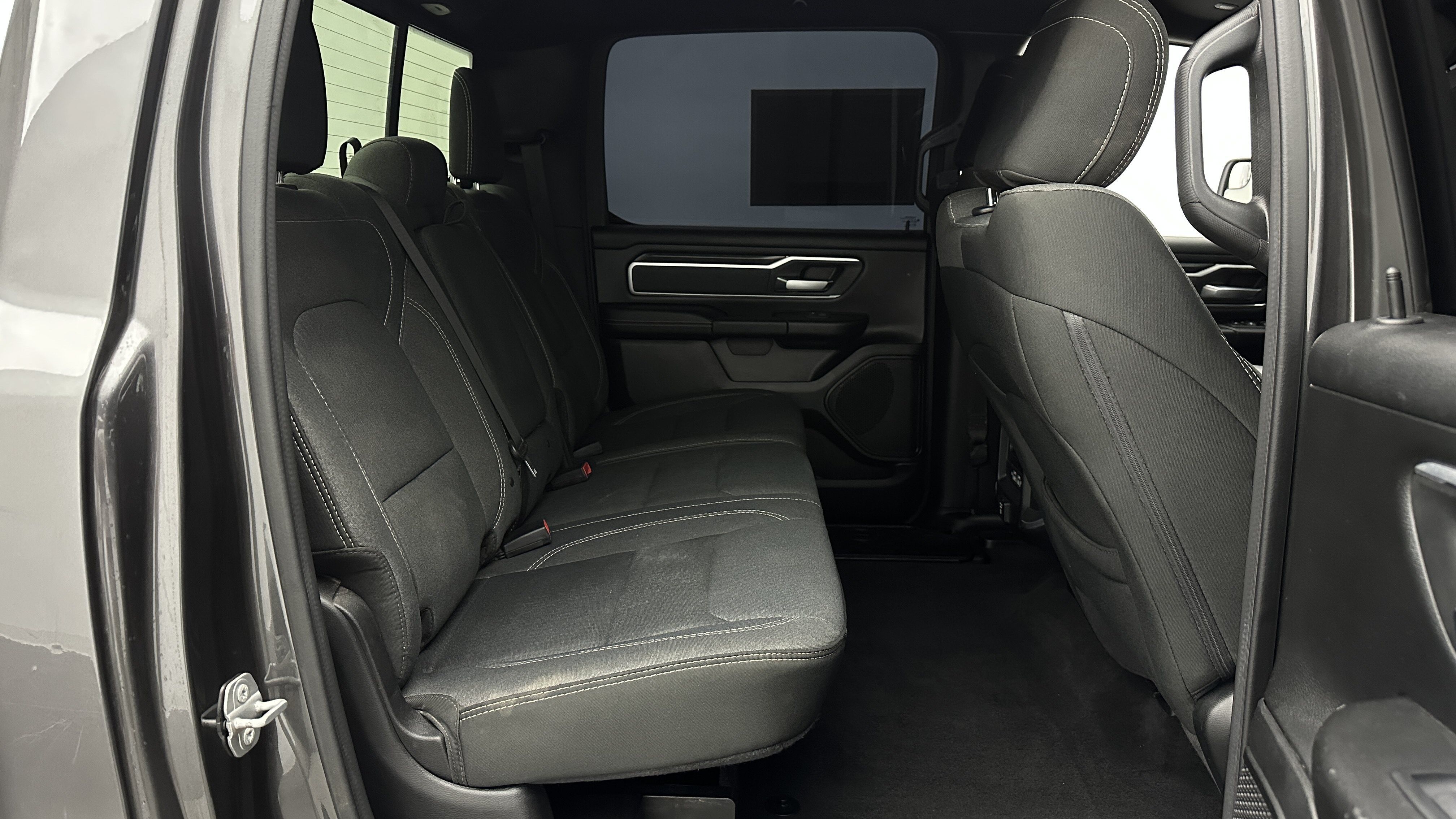 Used 2022 RAM 1500 Big Horn RWD image 35