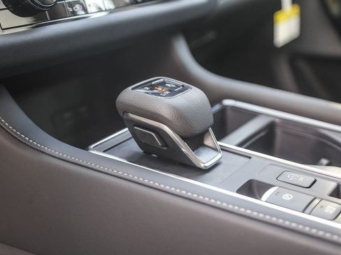 New 2026 Nissan Pathfinder SV FWD image 25