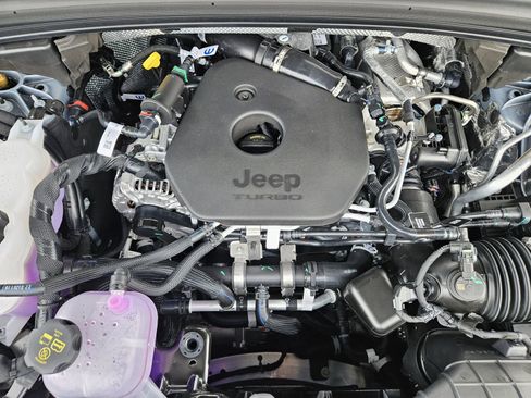 New 2026 Jeep Grand Cherokee Summit AWD/4WD image 29