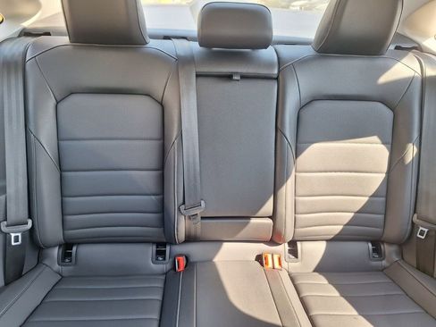 Used 2022 Volkswagen Jetta SE image 28