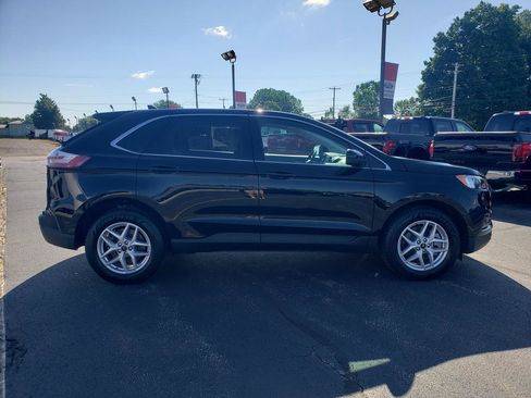 Used 2024 Ford Edge SEL w/ Convenience Package AWD/4WD image 2