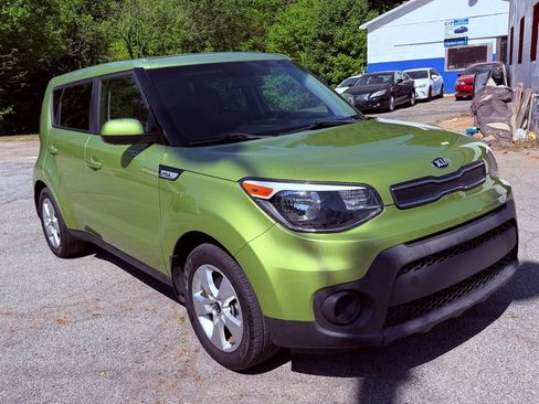 Used 2019 Kia Soul w/ Convenience Package image 4