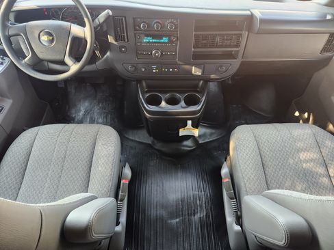 New 2025 Chevrolet Express 2500 w/ Safety Package image 27