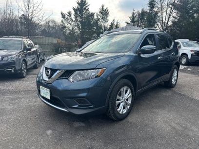 Used 2014 Nissan Rogue SV