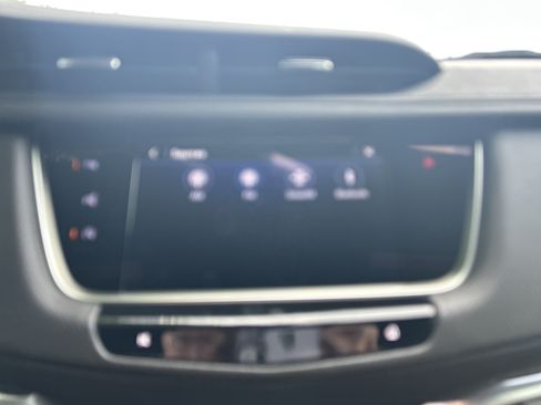 Used 2025 Cadillac XT5 Premium Luxury w/ Technology Package FWD image 13