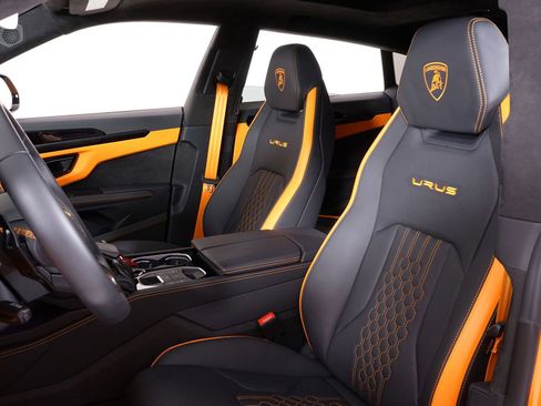 Used 2024 Lamborghini Urus S image 25