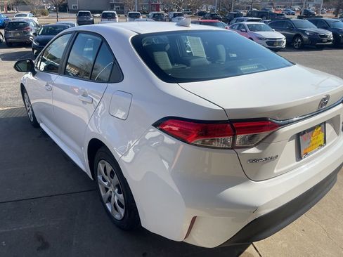 Used 2024 Toyota Corolla LE image 6