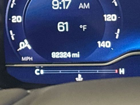 Used 2022 Chevrolet Tahoe Z71 w/ Z71 Off-Road Package image 21