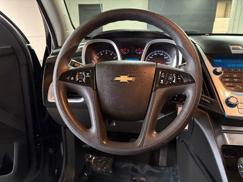 Used 2015 Chevrolet Equinox LS image 10