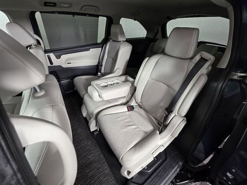 Used 2025 Honda Odyssey EX-L image 32