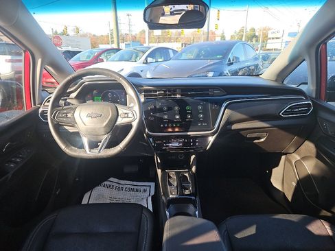 Used 2023 Chevrolet Bolt LT w/ Infotainment Package image 16