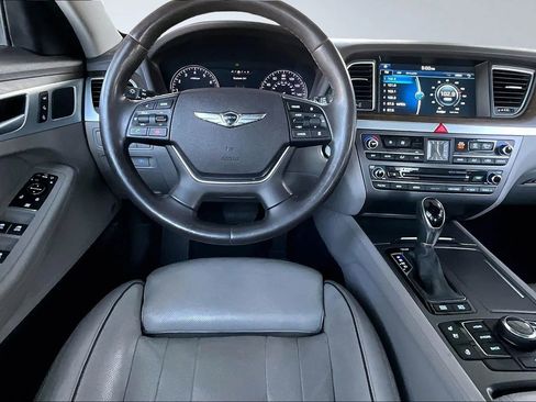 Used 2017 Genesis G80 3.8 w/ Option Group 03 image 8