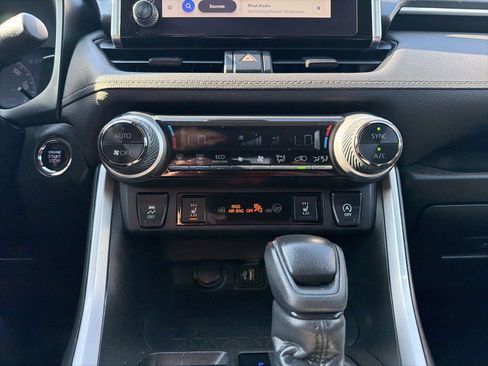 Used 2023 Toyota RAV4 XLE w/ XLE Grade Weather Package AWD/4WD image 27