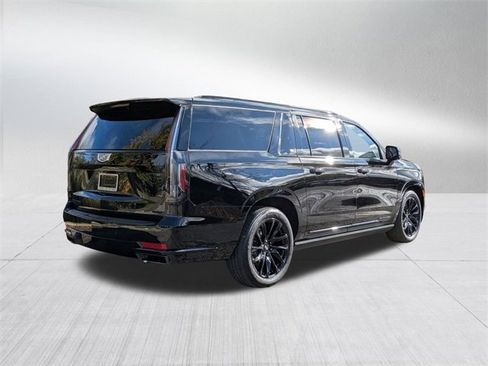 Certified 2024 Cadillac Escalade ESV Sport Platinum w/ LPO, ONYX Package image 5
