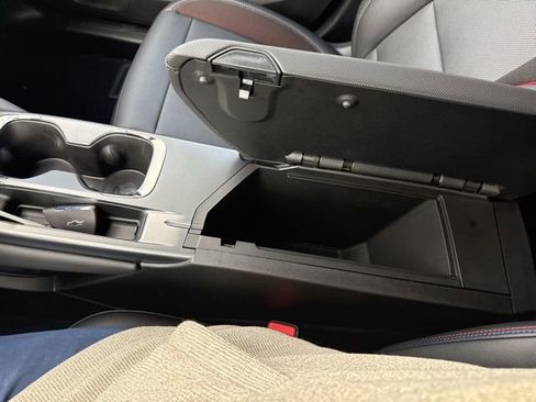 New 2026 Chevrolet Equinox EV RS FWD image 25