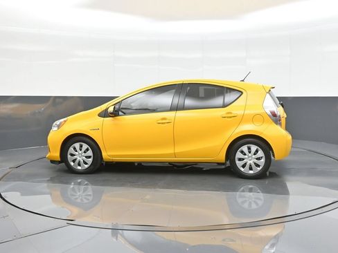 Used 2014 Toyota Prius C Two FWD image 4