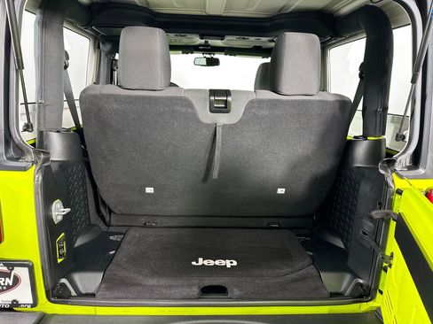 Used 2016 Jeep Wrangler Sport AWD/4WD image 34