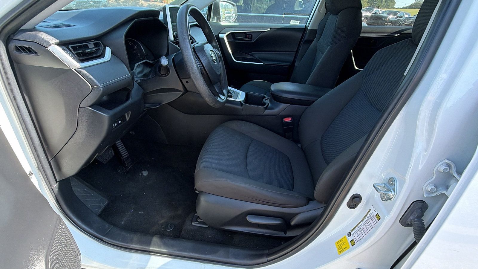 Used 2023 Toyota RAV4 LE FWD image 16