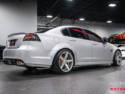 Used 2009 Pontiac G8 GT w/ Premium Package RWD image 5