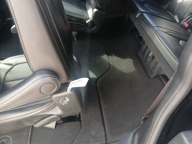 Used 2025 Chrysler Pacifica Select FWD image 12