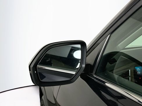 Used 2024 Volkswagen Atlas SE image 16